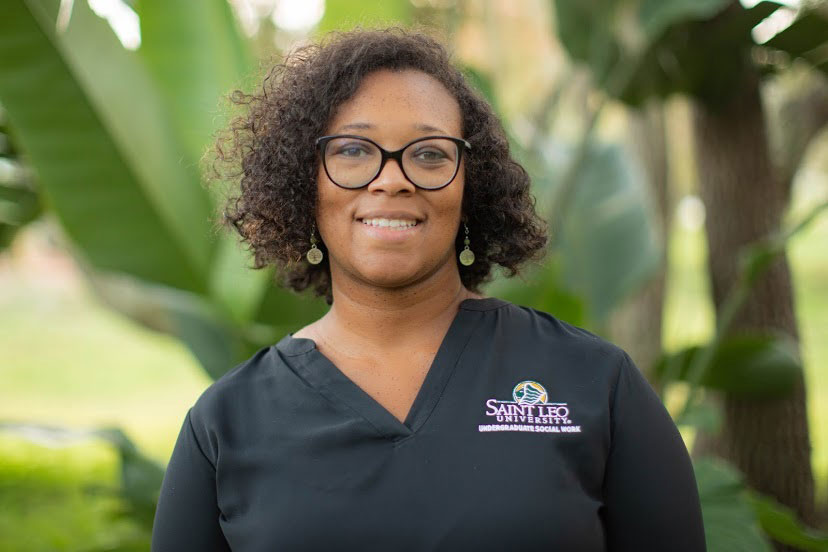 Dr.-Ebony-Perez-2021